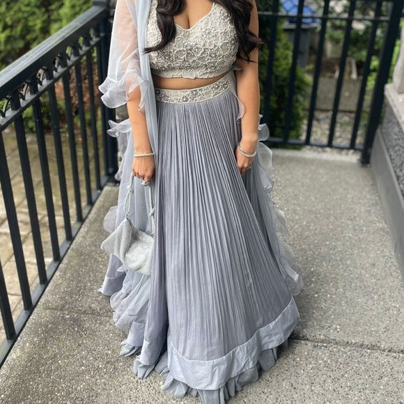 Ridhi Mehra Perrine lengha - Picture 5 of 5